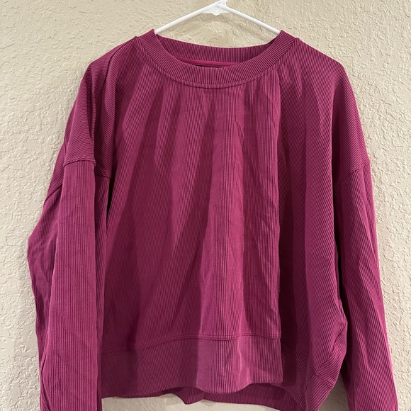 Lululemon Perfectly Oversized Ribbed Crop Crew - Picture 2 of 3